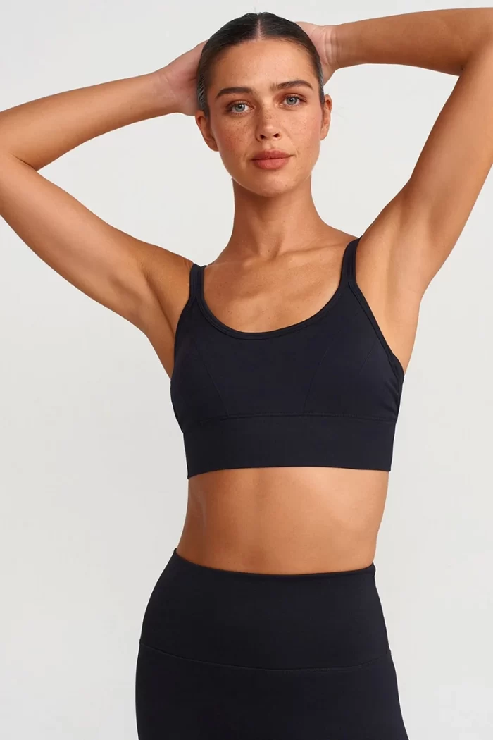 Come up Rope Strap Detailed Sports Bra Black sportmaze