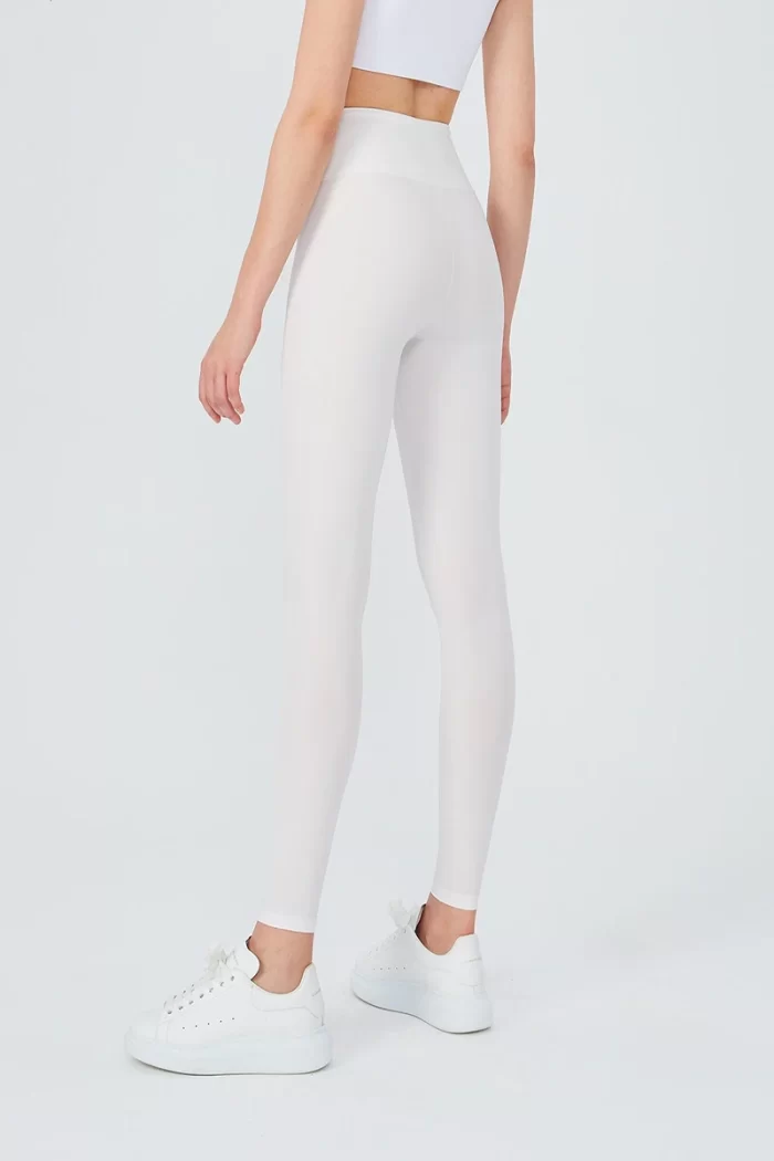 UP&FIT Leggings Push Up Soft White sportmaze