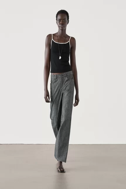 Strappy cotton top with contrast trim black